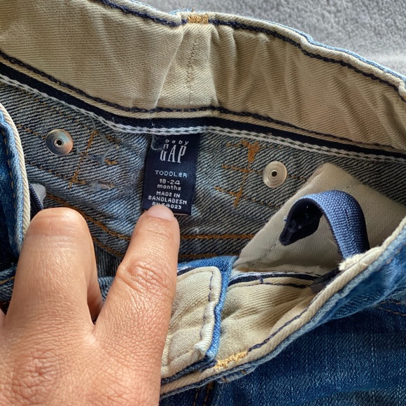 GAP Jeans 18-24m - Picture 4 of 7